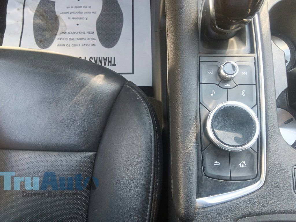 Used 2020 Cadillac XT6 Premium Luxury FWD image 35
