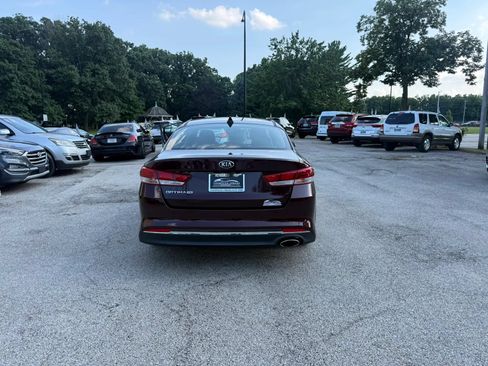 Used 2018 Kia Optima LX FWD image 6