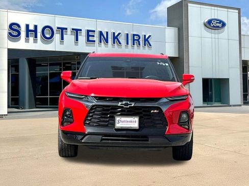 Used 2021 Chevrolet Blazer RS w/ Enhanced Convenience Package image 2