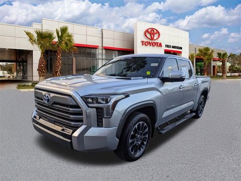 Used 2022 Toyota Tundra Limited image 9