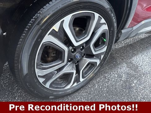 Used 2024 Subaru Ascent Limited w/ Technology Package image 8