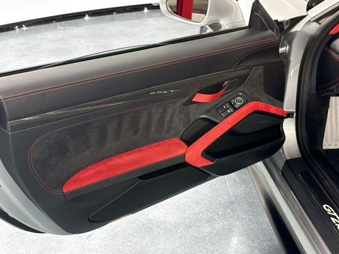 Used 2018 Porsche 911 GT2 RS RWD image 19