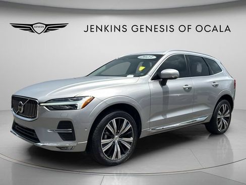 Used 2023 Volvo XC60 B5 Plus w/ Climate Package FWD image 7