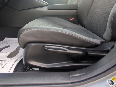 Used 2021 Honda Insight EX image 16