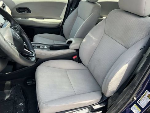 Used 2016 Honda HR-V LX image 30