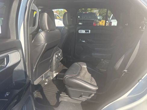 Used 2023 Ford Explorer ST w/ Equipment Group 401A image 21