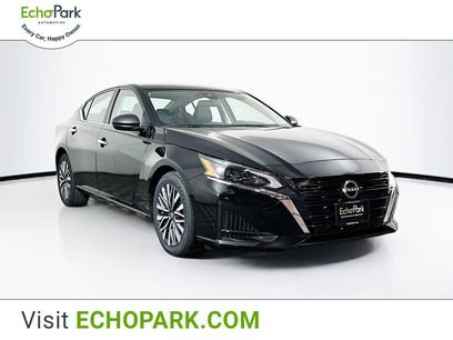 Used 2024 Nissan Altima 2.5 SV