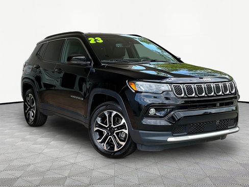 Used 2023 Jeep Compass Limited AWD/4WD image 3