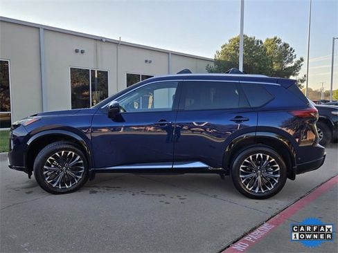 Used 2026 Nissan Rogue Platinum w/ Platinum Premium Package image 3