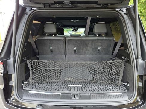 Used 2024 Jeep Grand Wagoneer Series III w/ Rear Seat Video Group 1 image 18