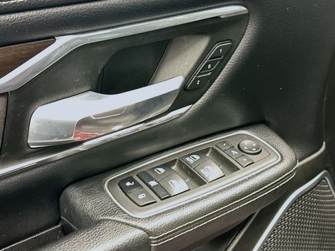 Used 2022 RAM 1500 Laramie image 15