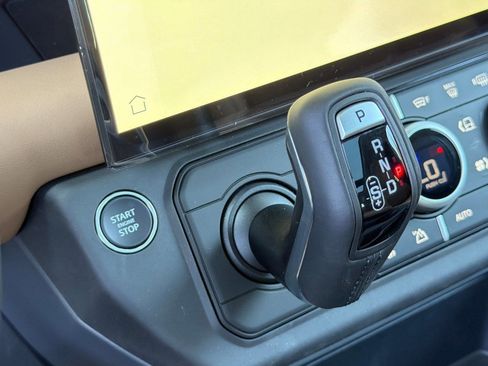 New 2026 Land Rover Defender 110 S AWD/4WD image 24