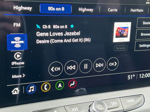 Certified 2023 Chevrolet Blazer RS w/ Driver Confidence II Package image 17