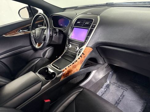 Used 2019 Lincoln Nautilus Reserve w/ Driver Assistance Package AWD/4WD image 25