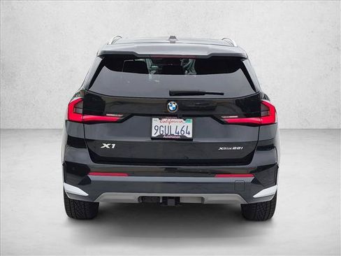 Used 2023 BMW X1 xDrive28i w/ Premium Package AWD/4WD image 6