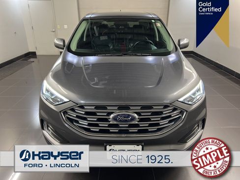 Certified 2022 Ford Edge SEL w/ Convenience Package image 2