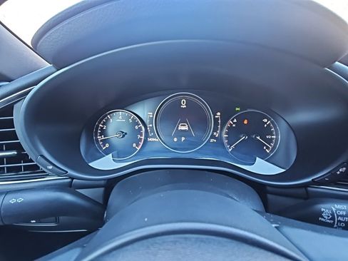 Used 2020 MAZDA MAZDA3 AWD Hatchback w/ Preferred Pkg image 8