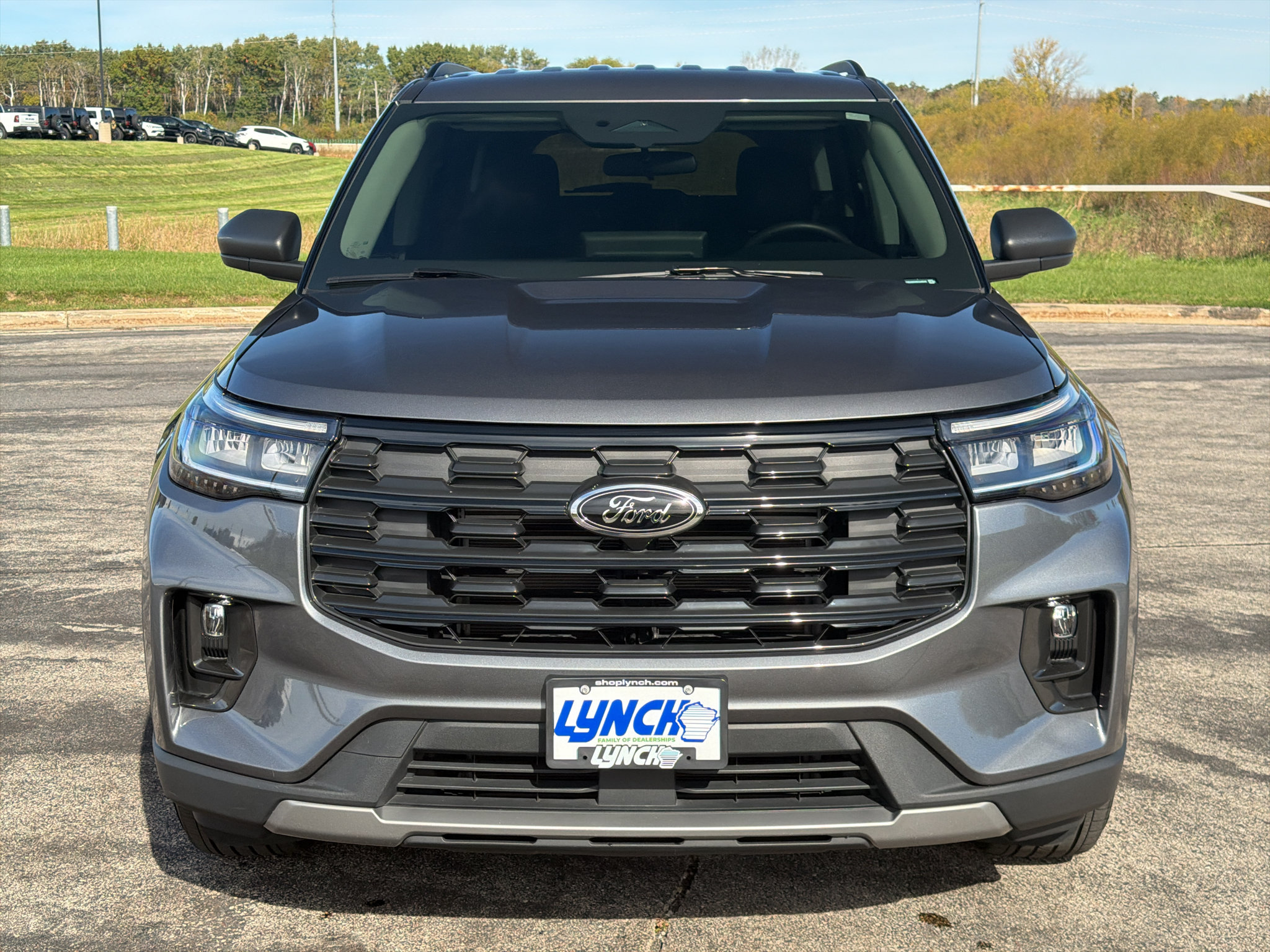 Used 2025 Ford Explorer Active w/ Active Comfort Package AWD/4WD image 5