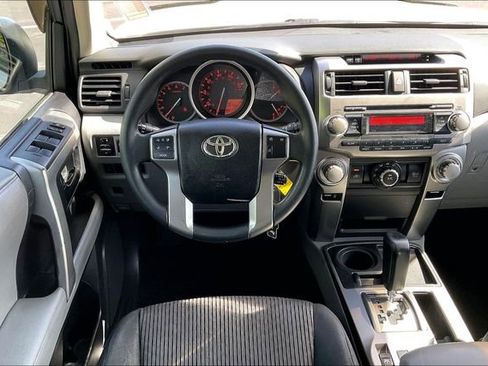 Used 2011 Toyota 4Runner SR5 w/ Convenience Pkg RWD image 5