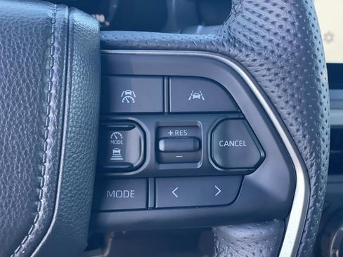 Used 2025 Toyota Tacoma TRD Off-Road w/ TRD Off Road Upgrade Package image 11