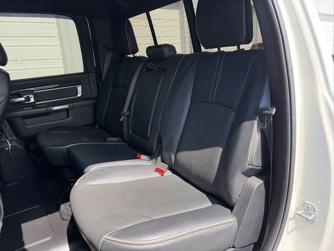 Used 2017 RAM 1500 Limited image 11