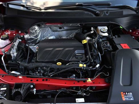 New 2026 Chevrolet Trax RS w/ Sunroof Package image 26