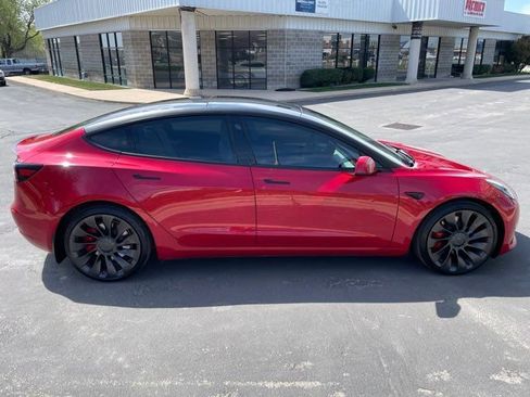 Used 2022 Tesla Model 3 Performance image 3
