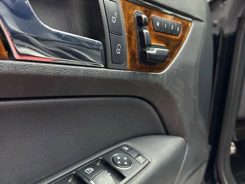 Used 2012 Mercedes-Benz E 350 4MATIC Coupe w/ Premium 2 Pkg image 12