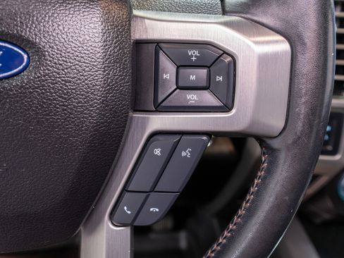 Used 2021 Ford F250 Platinum image 31