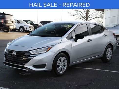 Certified 2025 Nissan Versa S w/ Trunk Package FWD image 6
