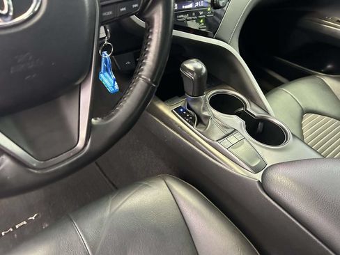 Certified 2023 Toyota Camry SE FWD image 19