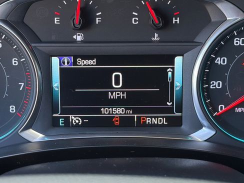 Used 2018 Chevrolet Traverse LT AWD/4WD image 39