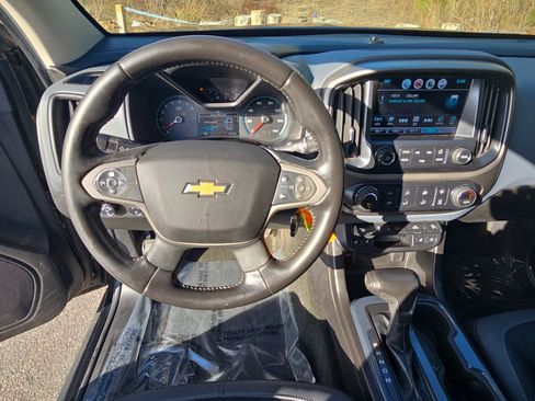 Used 2016 Chevrolet Colorado Z71 image 15