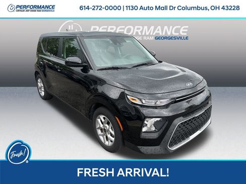 Used 2021 Kia Soul S image 1