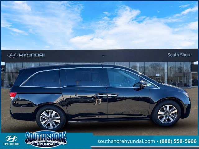 Used 2016 Honda Odyssey Touring Elite image 5