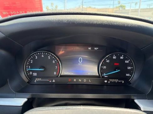 Used 2023 Ford Explorer XLT w/ Equipment Group 202A RWD image 9