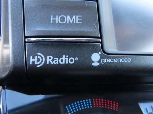 Used 2015 Toyota RAV4 XLE image 10