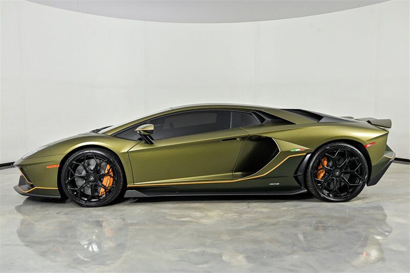 Used 2022 Lamborghini Aventador LP 780-4 Ultimae AWD/4WD image 8