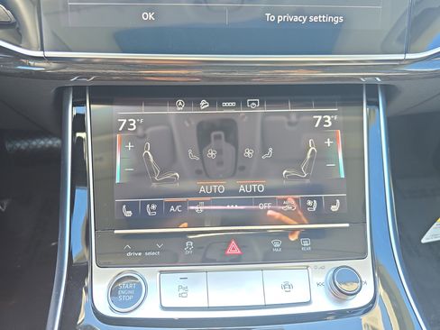 New 2025 Audi Q8 Premium Plus image 19