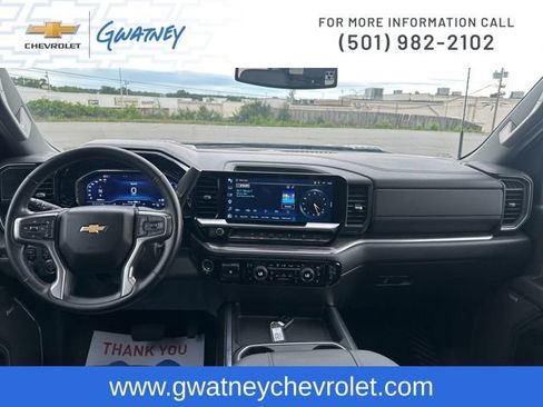 Used 2024 Chevrolet Silverado 2500 LTZ w/ LTZ Convenience Package AWD/4WD image 25
