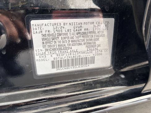 Used 2025 Nissan Versa SV FWD image 29