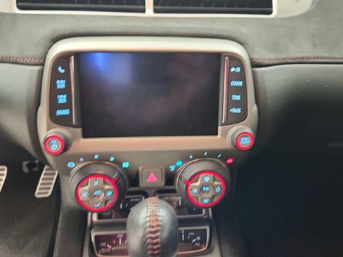 Used 2013 Chevrolet Camaro ZL1 RWD image 20