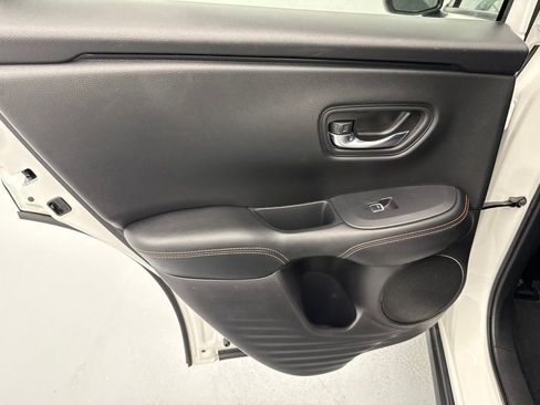 Used 2023 Honda HR-V Sport image 14