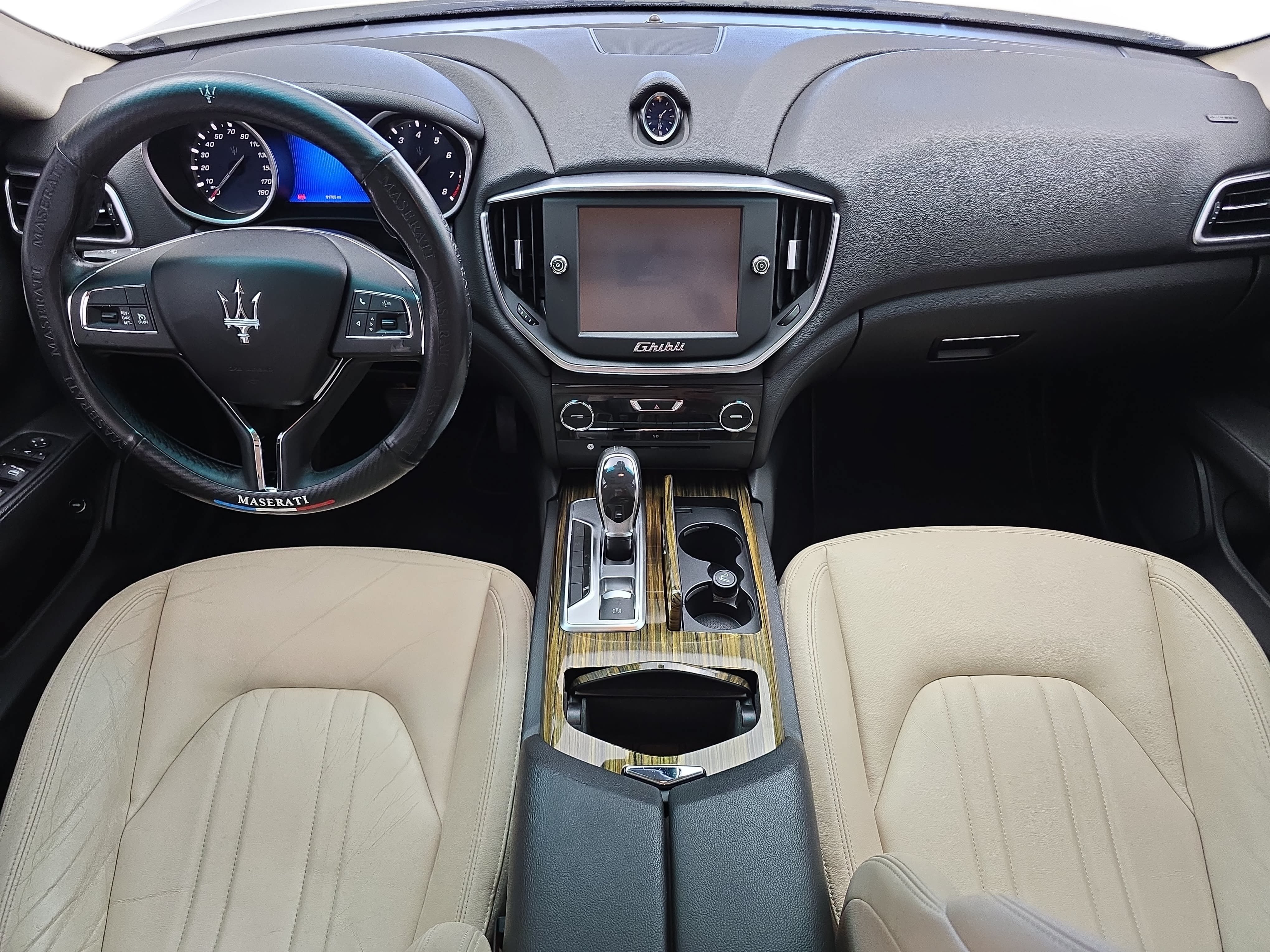 Used 2014 Maserati Ghibli RWD image 9