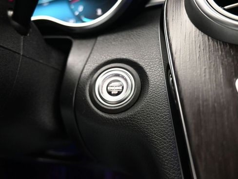 Used 2021 Mercedes-Benz C 300 4MATIC Sedan image 24