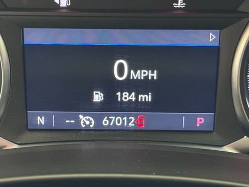 Used 2024 GMC Terrain AT4 image 20