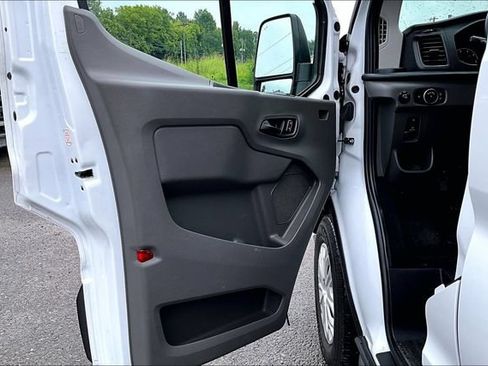 Used 2024 Ford Transit 350 XLT RWD image 17