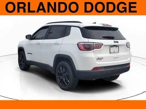 New 2026 Jeep Compass Latitude image 3