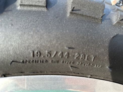 Used 2018 Ford F250 Limited w/ FX4 Off-Road Package image 21