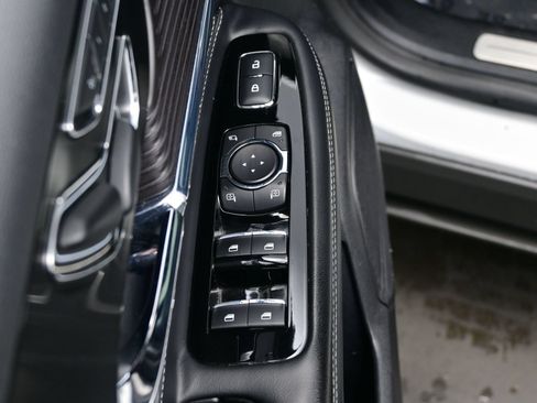 Used 2022 Lincoln Corsair AWD w/ Premium Package image 10